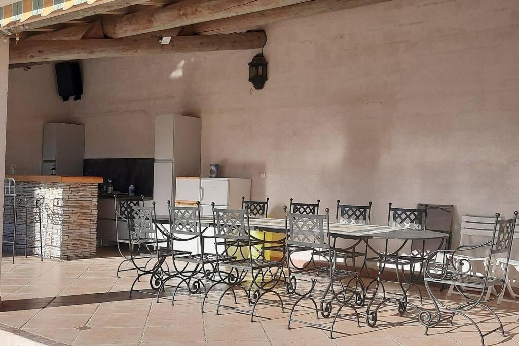 Villa L'Estel En Campagne Avec Piscine Privee Proche Arles Et Avignon Tarascon Exteriér fotografie